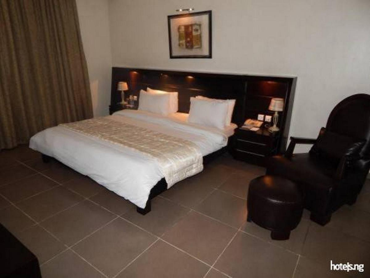 Room In Lodge - Hotel Presidential Port Harcourt Eksteriør bilde